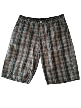 Men's DC Gray/Blue Plaid Shorts Size 31